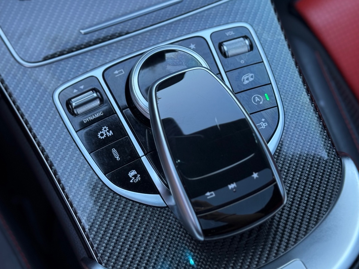 Photo 34 of this Mercedes-Benz AMG C 63
