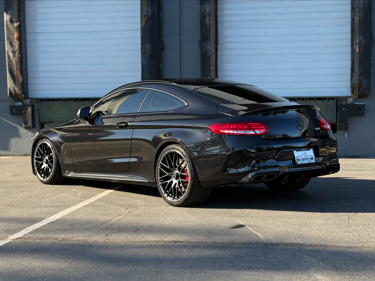 Photo 5 of this Mercedes-Benz AMG C 63