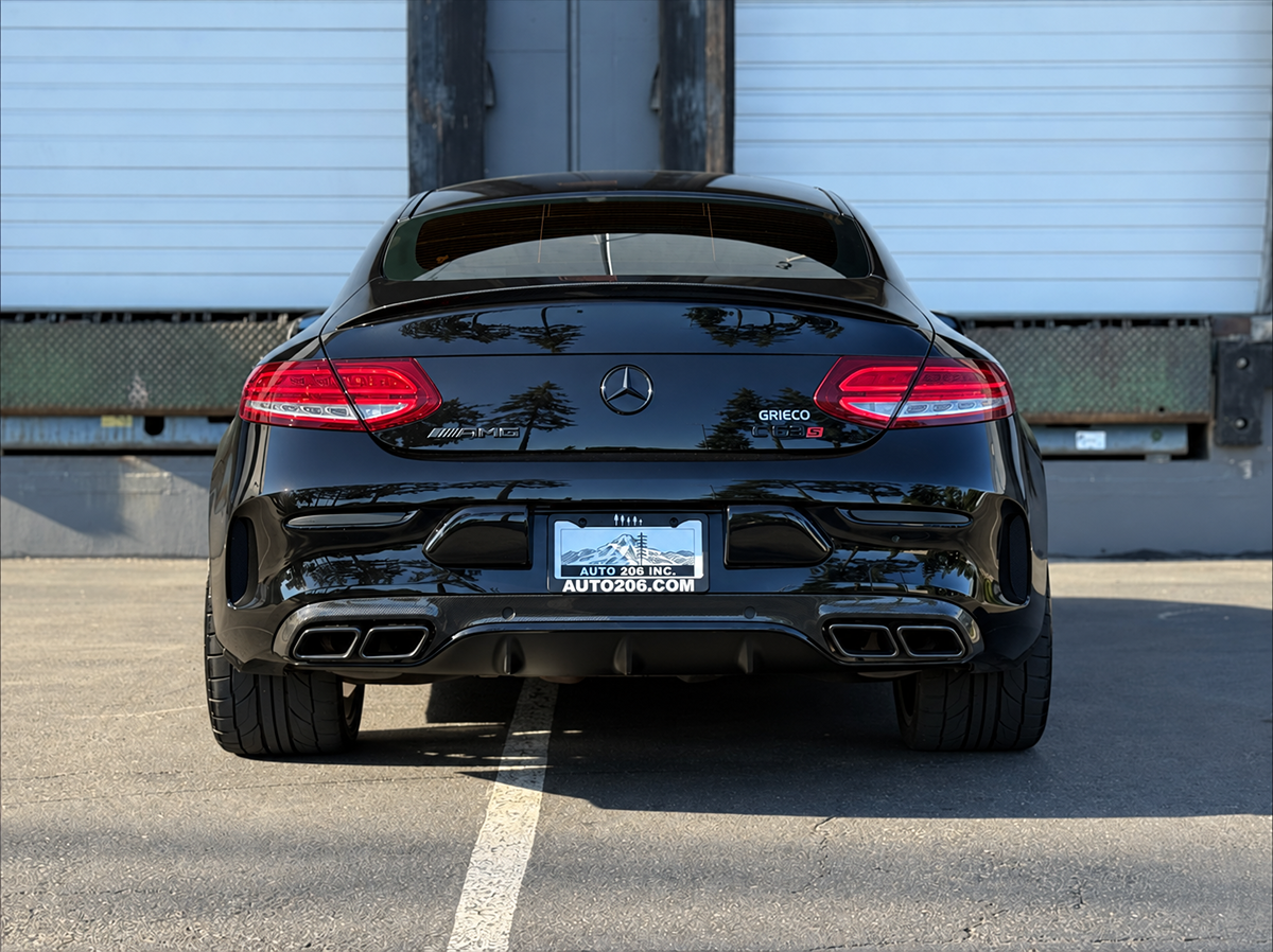 Photo 4 of this Mercedes-Benz AMG C 63