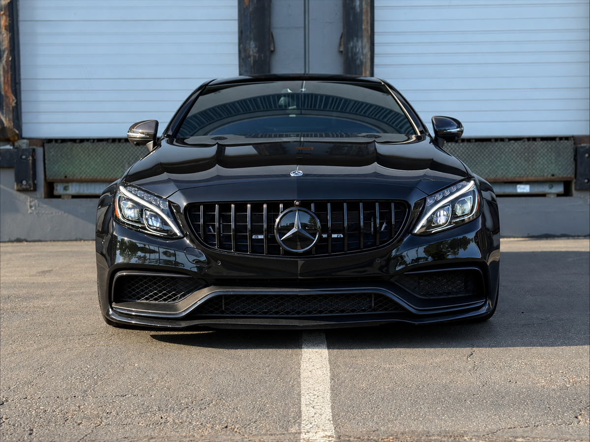 Photo 7 of this Mercedes-Benz AMG C 63
