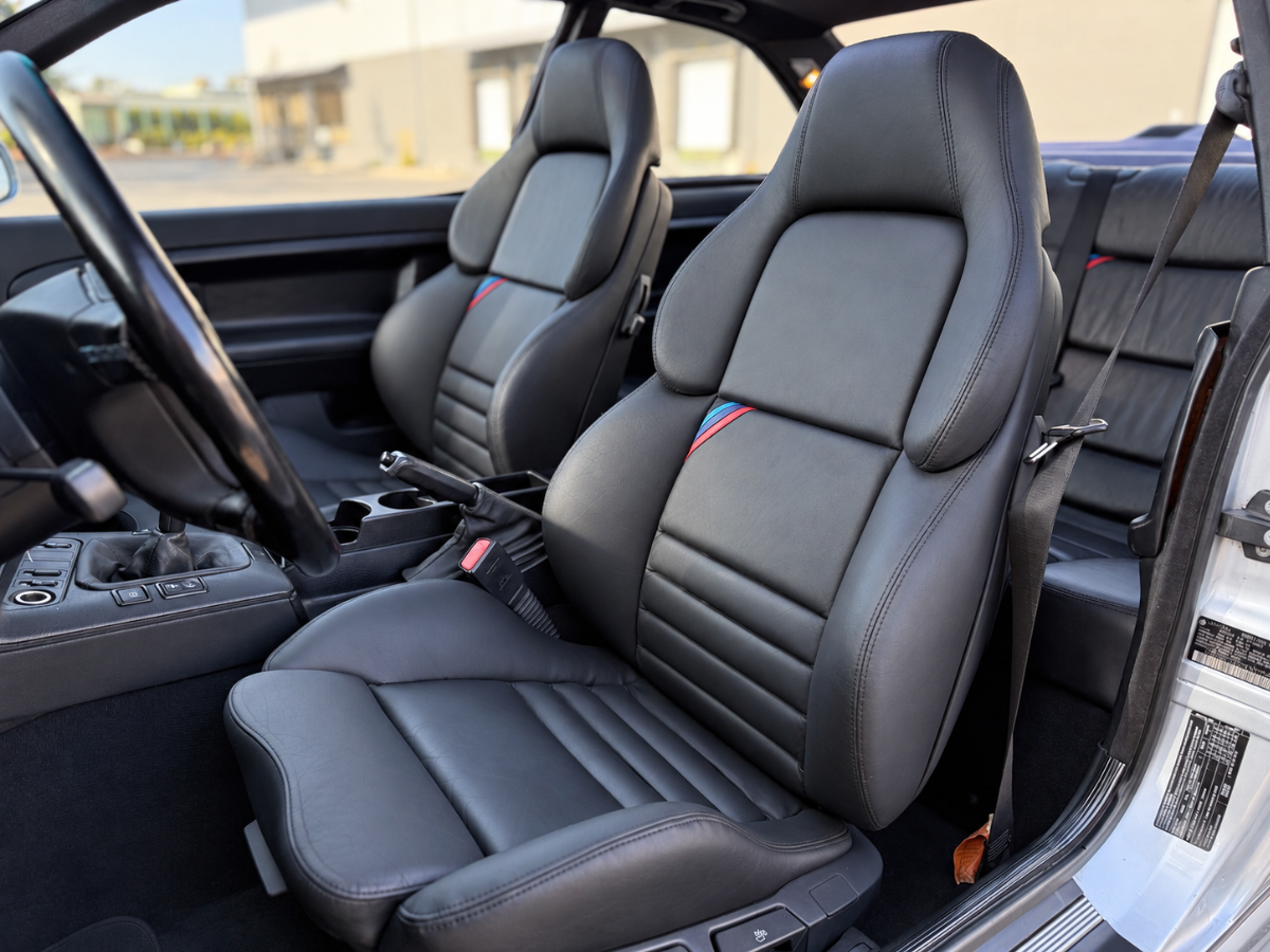 Photo 19 of this BMW 3 Series