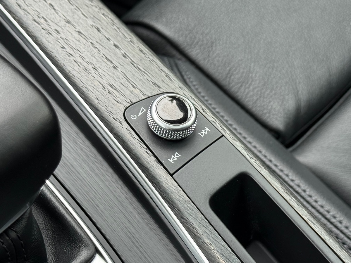 Photo 39 of this Audi A4