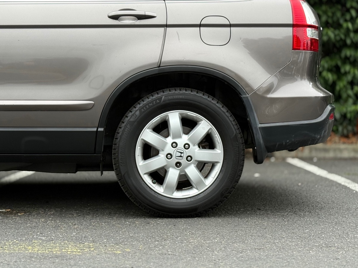 Photo 11 of this Honda CR-V