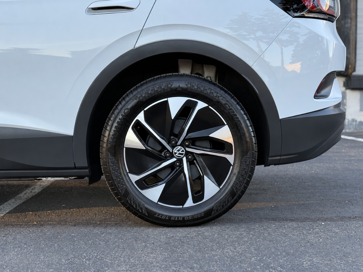 Photo 10 of this Volkswagen ID.4