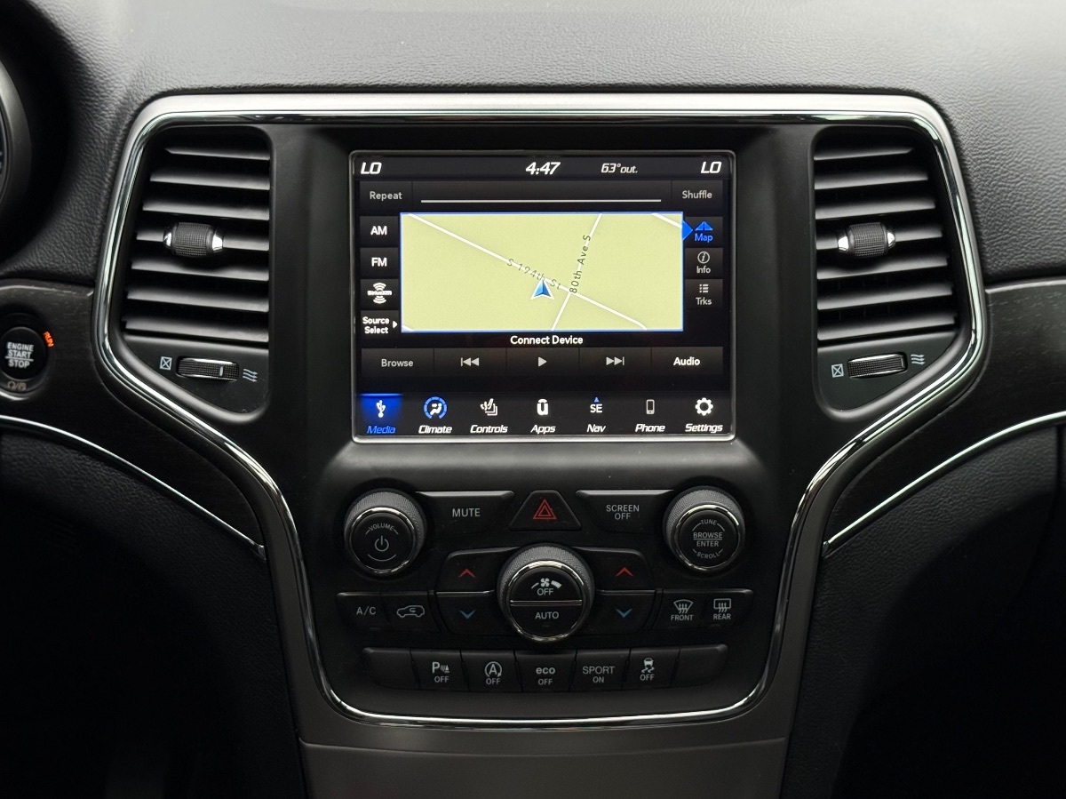 Photo 25 of this Jeep Grand Cherokee