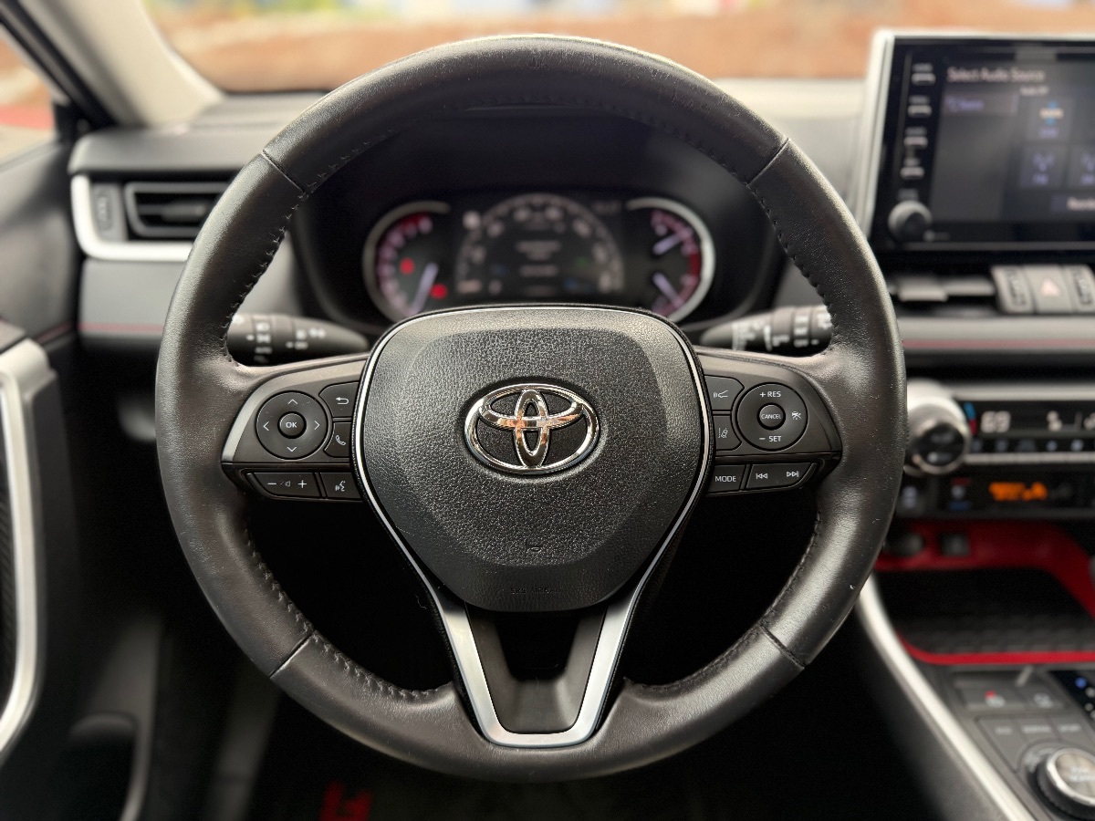 Photo 19 of this Toyota RAV4