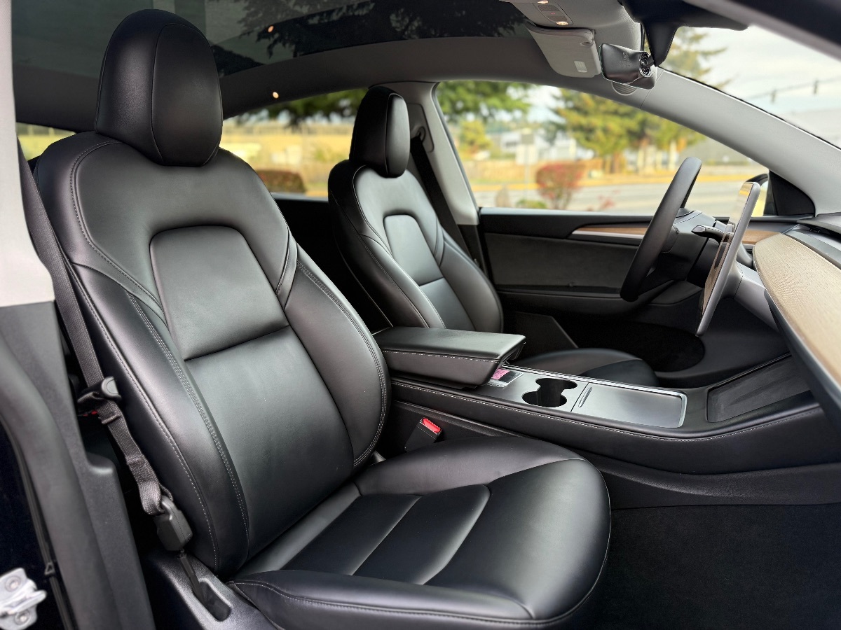 Photo 15 of this Tesla Model Y