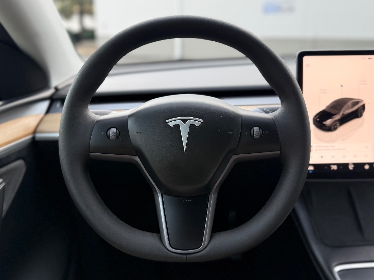 Photo 21 of this Tesla Model Y