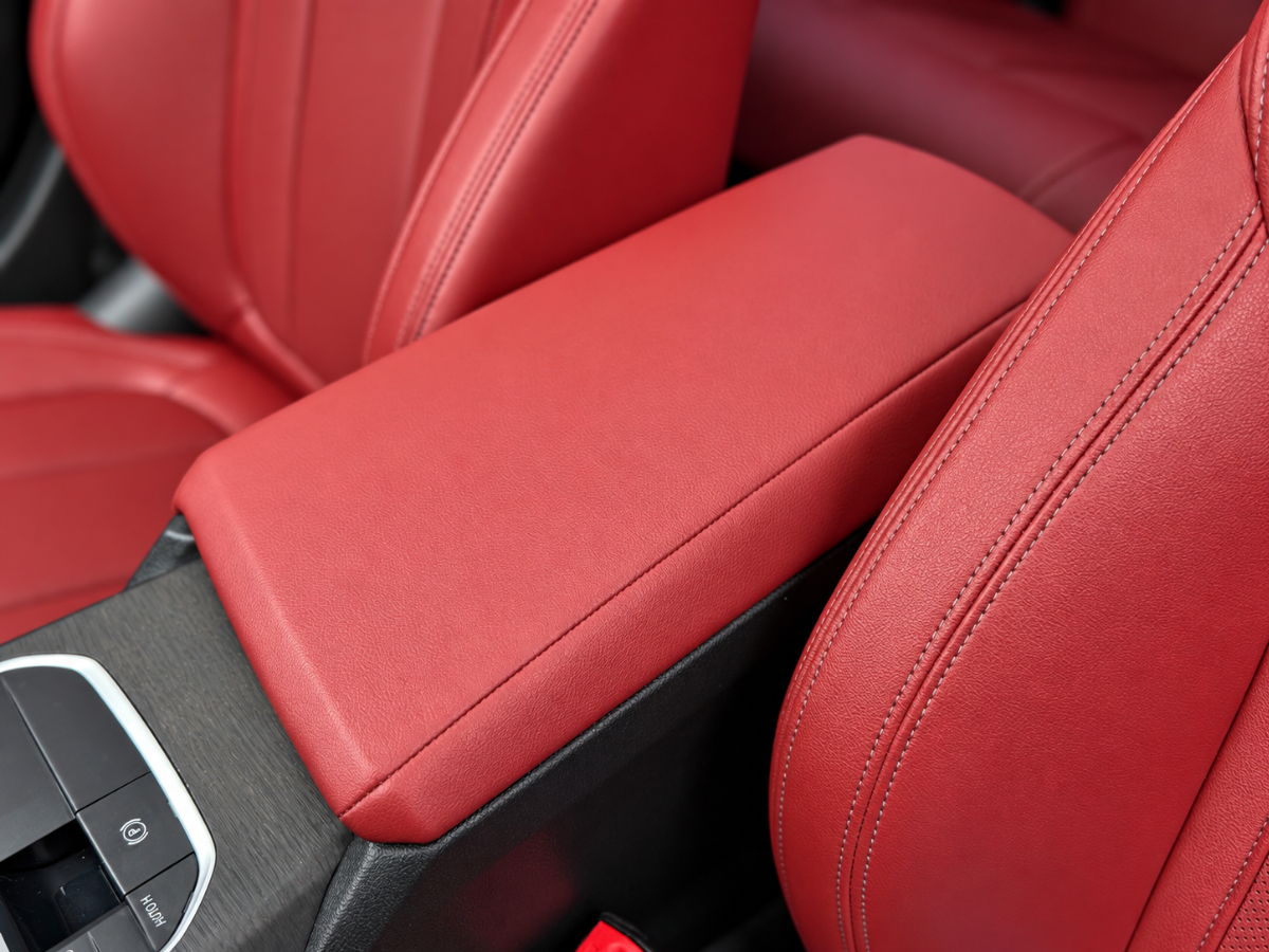 Photo 24 of this BMW 3 Series