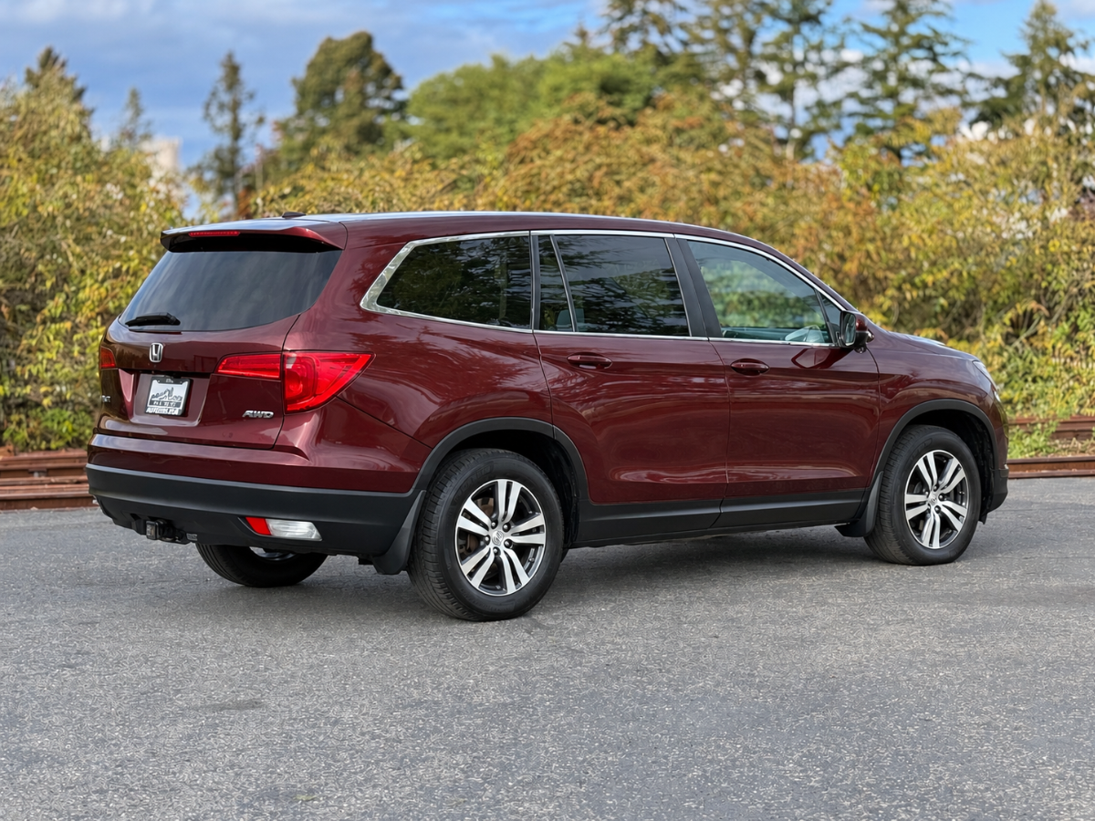 Photo 6 of this Honda Pilot