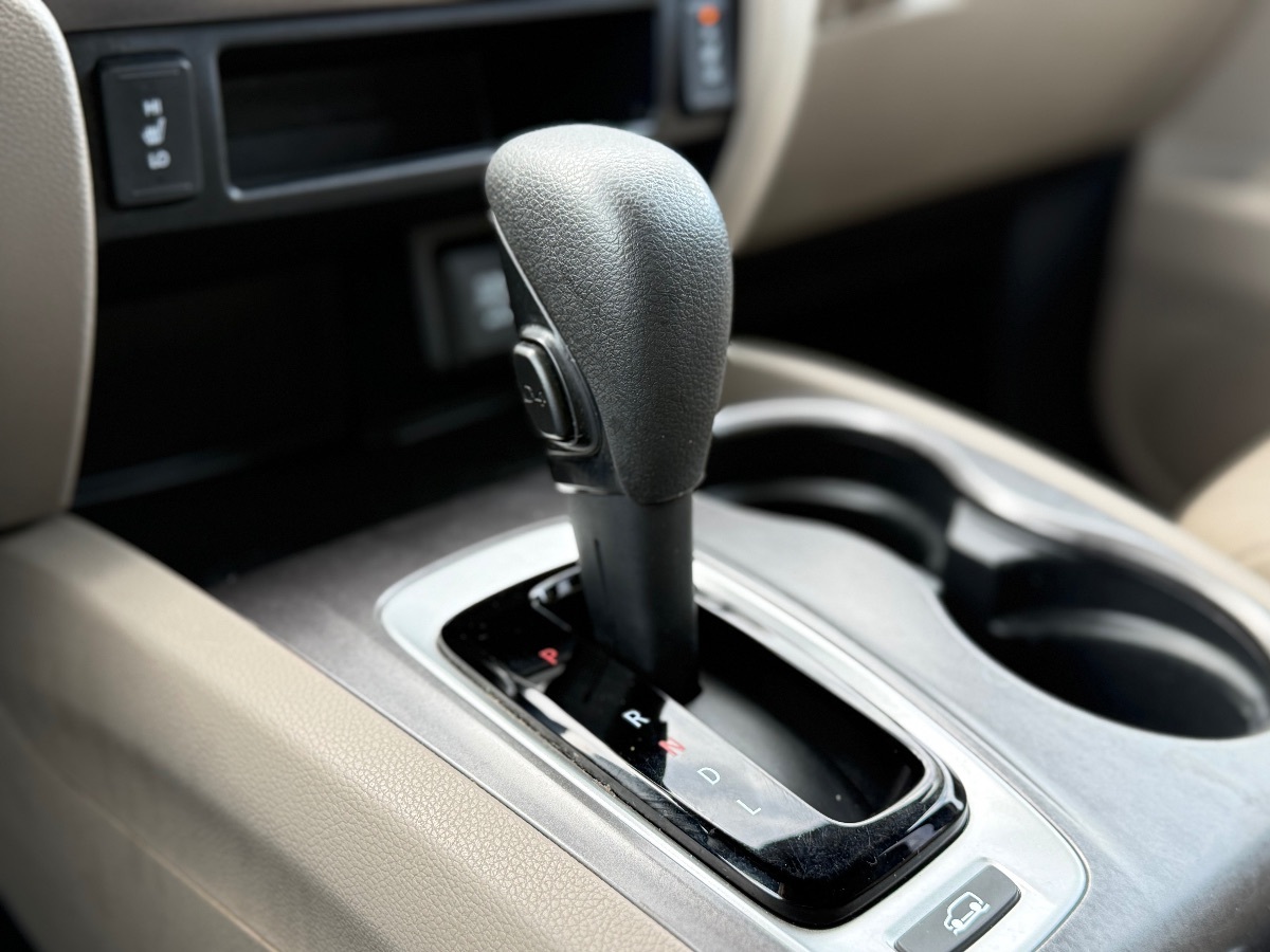 Photo 29 of this Honda Pilot