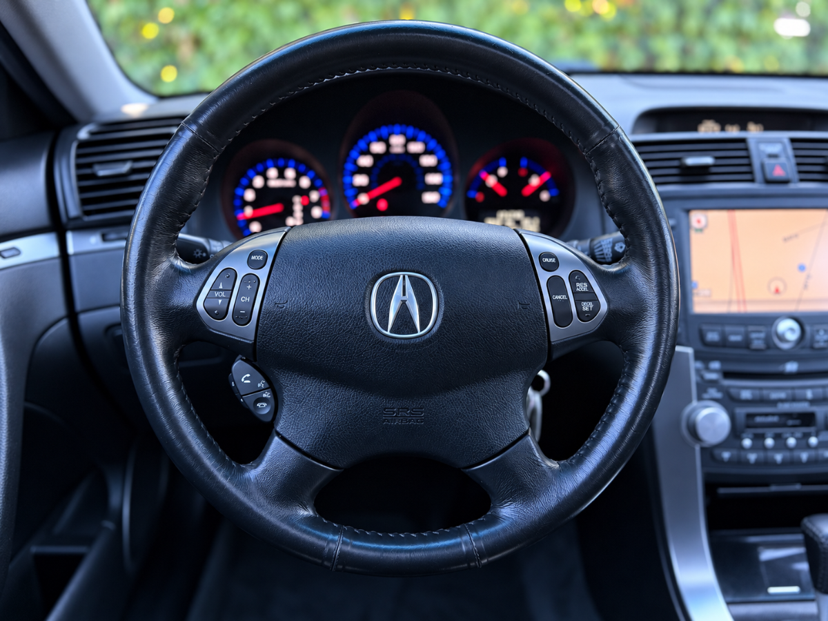 Photo 21 of this Acura TL