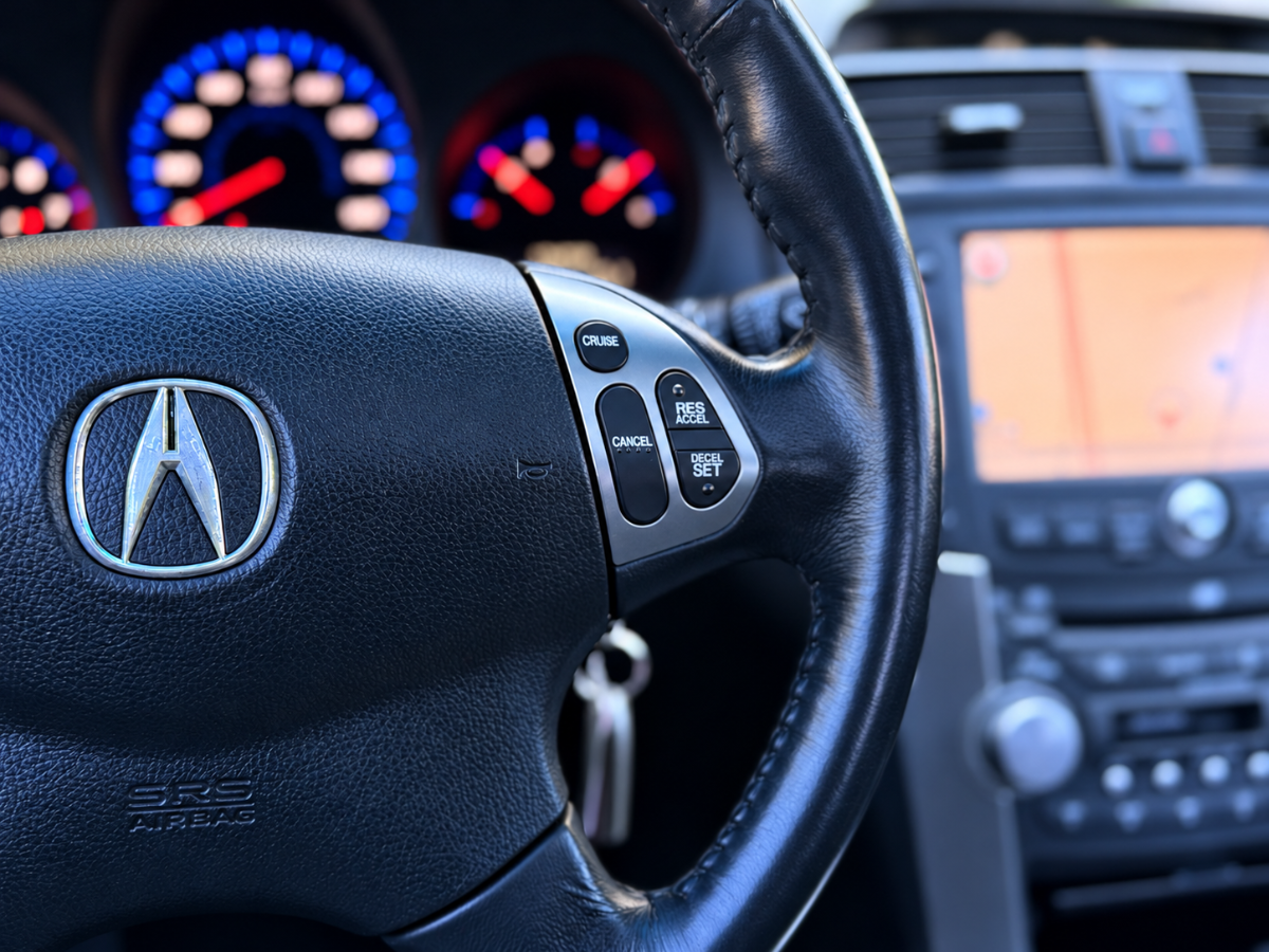 Photo 23 of this Acura TL