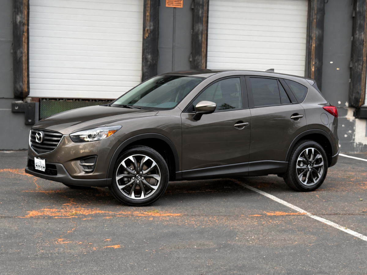Photo 7 of this Mazda CX-5