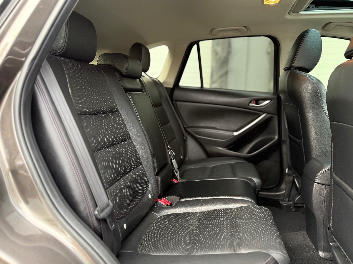 Photo 18 of this Mazda CX-5