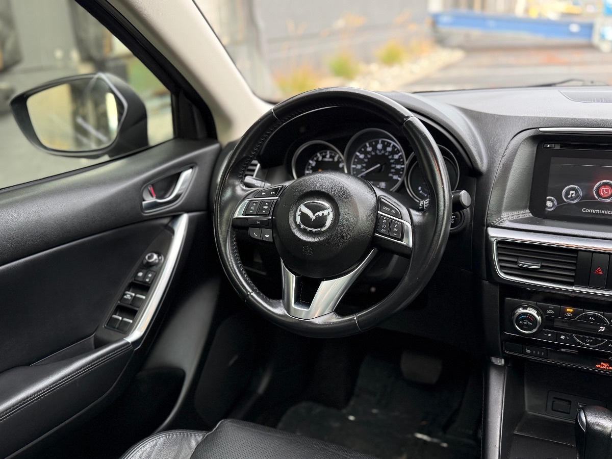 Photo 19 of this Mazda CX-5