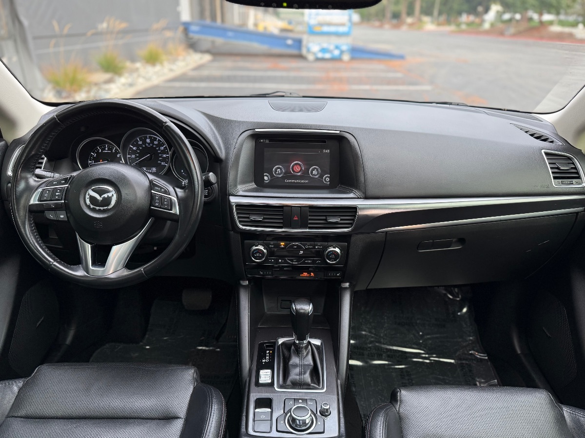 Photo 21 of this Mazda CX-5