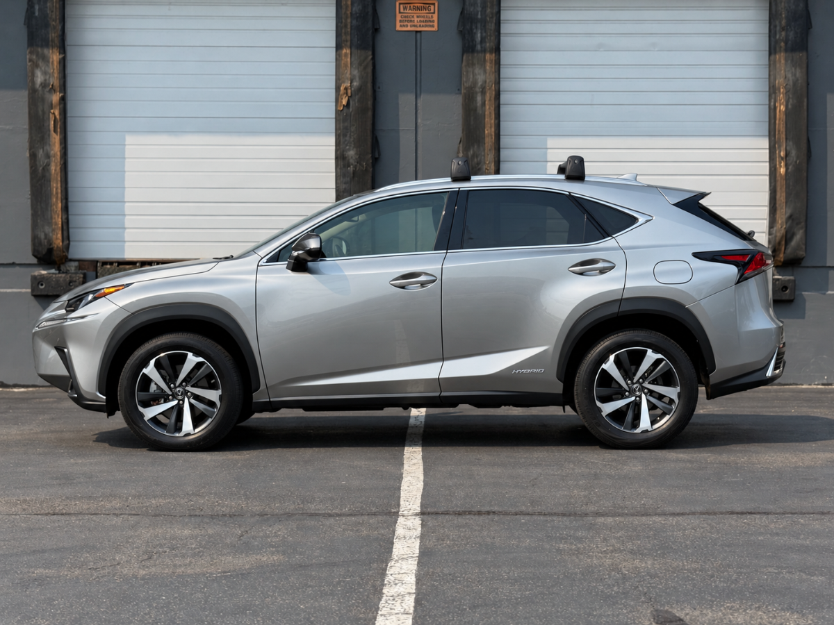 Photo 7 of this Lexus NX 300