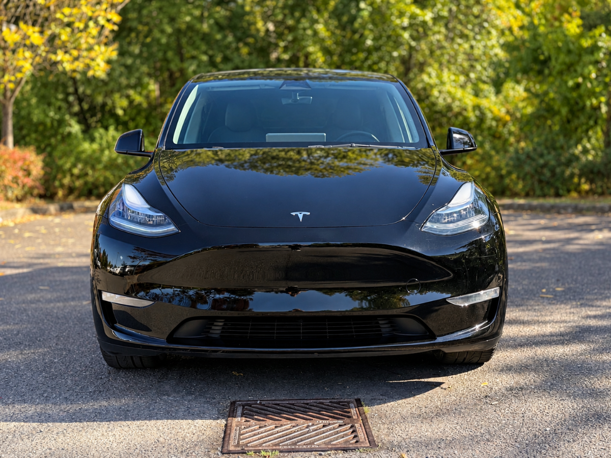 Photo 9 of this Tesla Model Y