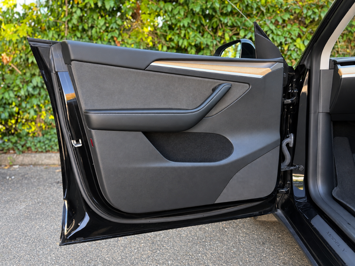 Photo 10 of this Tesla Model Y