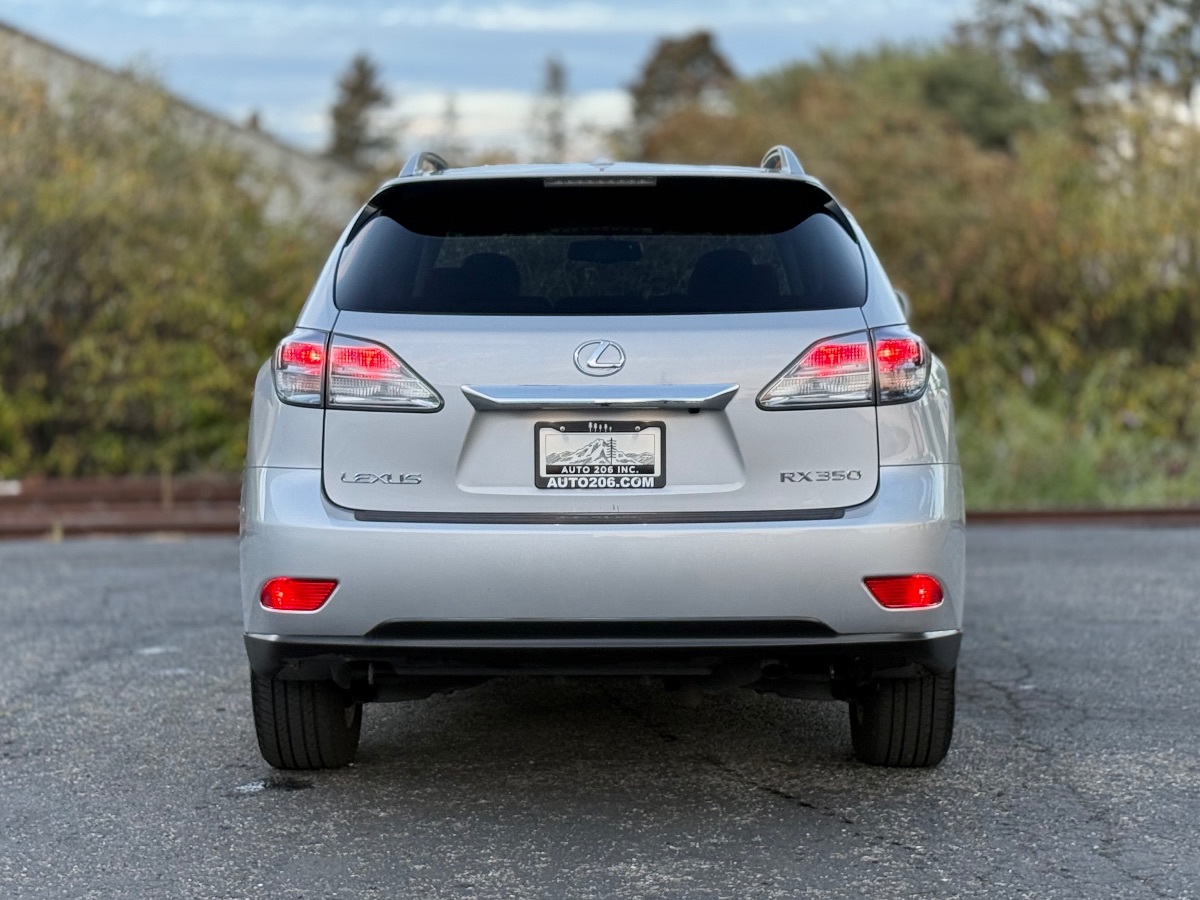 Photo 4 of this Lexus RX 350