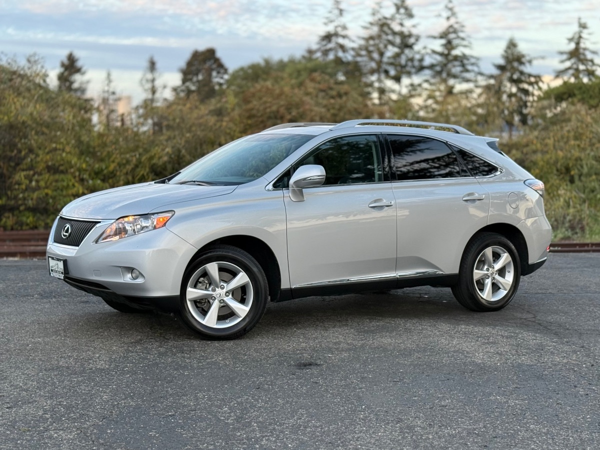 Photo 8 of this Lexus RX 350