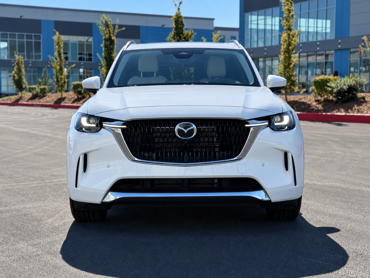 Photo 8 of this Mazda CX-90