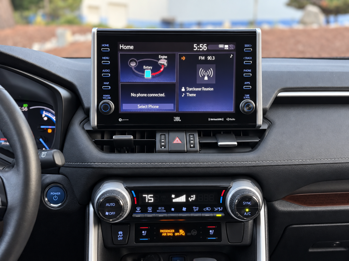 Photo 27 of this Toyota RAV4