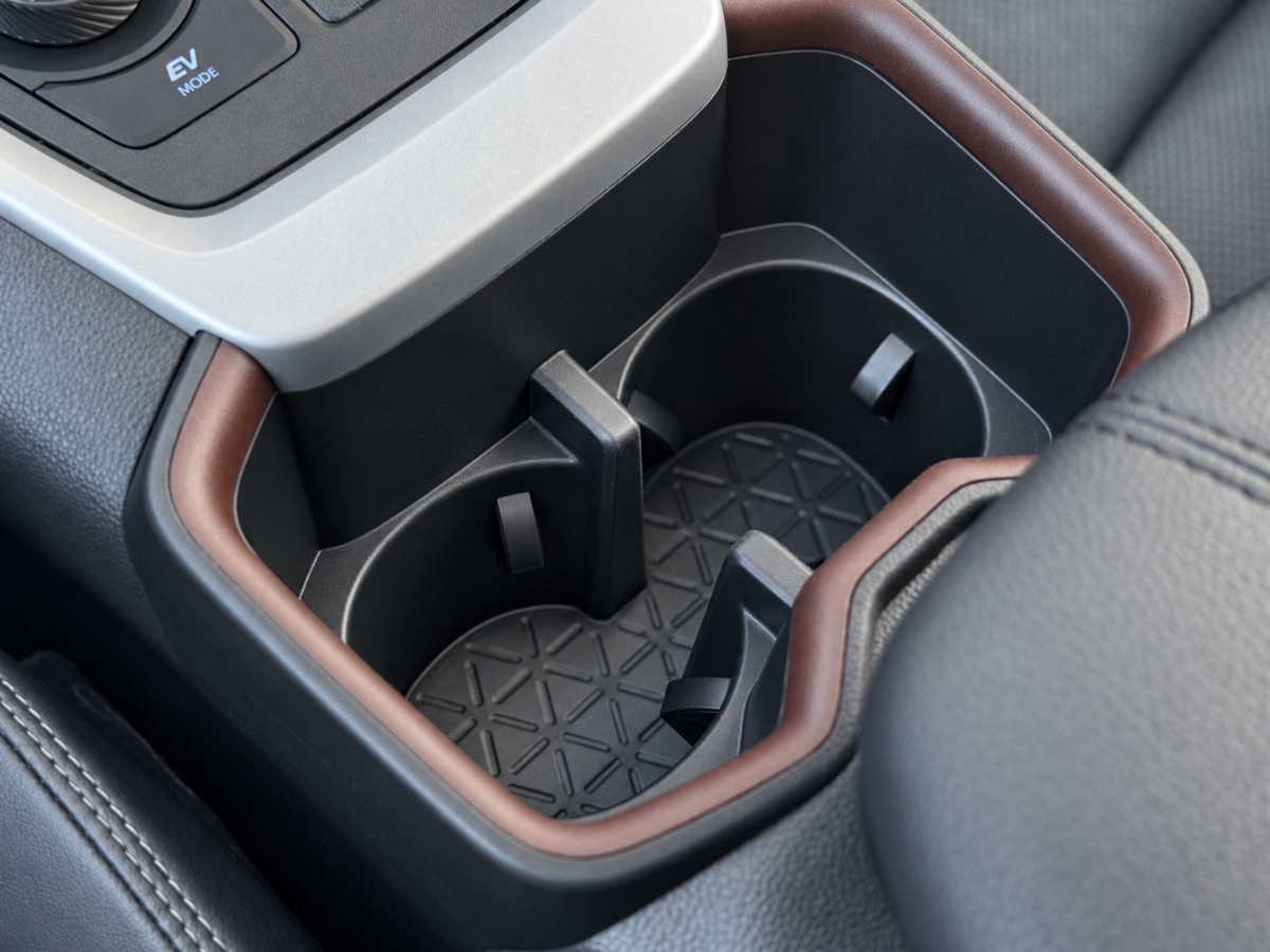 Photo 34 of this Toyota RAV4