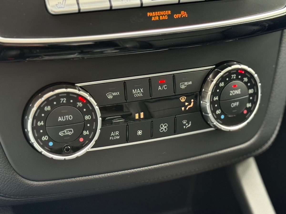 Photo 30 of this Mercedes-Benz AMG GLE 43