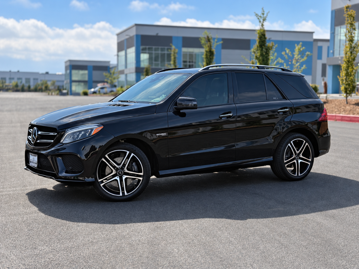 Photo 9 of this Mercedes-Benz AMG GLE 43
