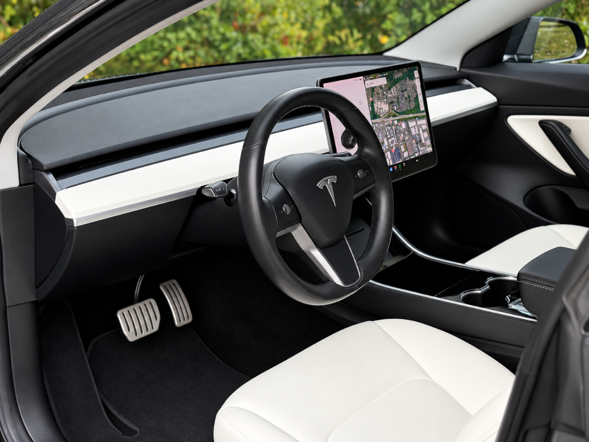 Photo 12 of this Tesla Model 3