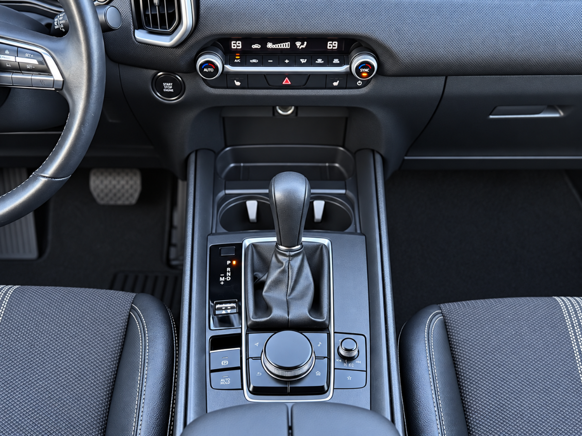 Photo 27 of this Mazda CX-50
