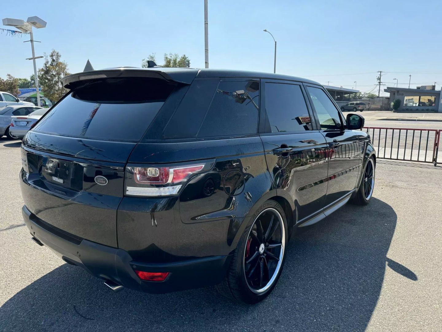 2016 Land Rover Range Rover Sport SuperCharged photo 4