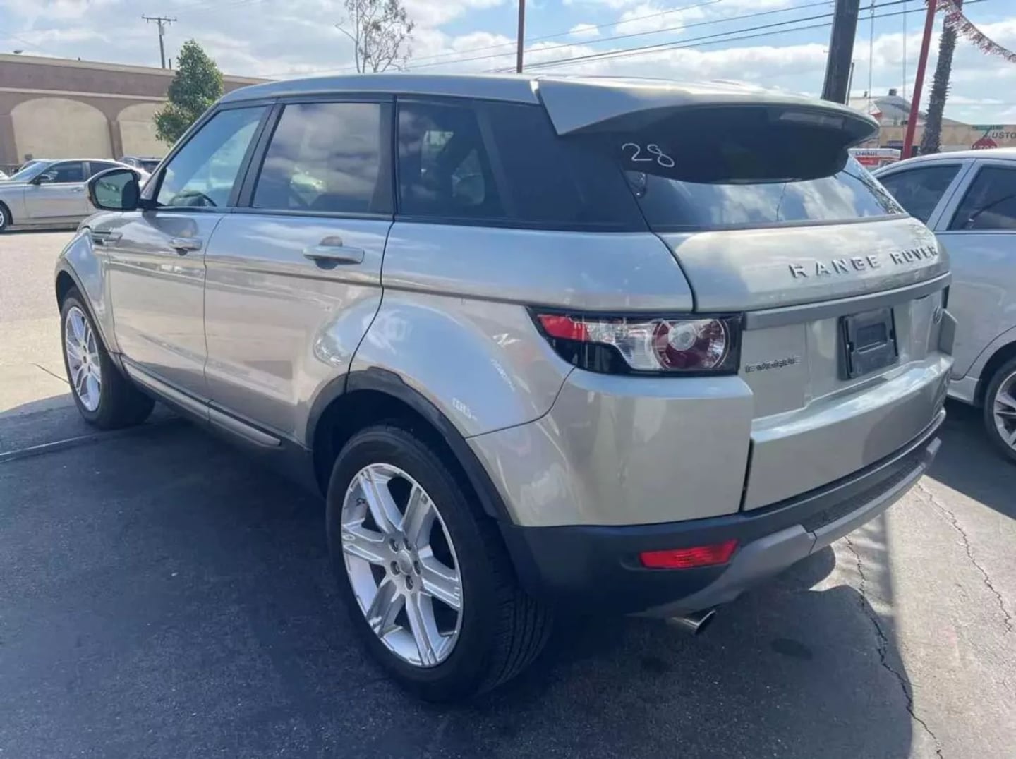 2014 Land Rover Range Rover Evoque Pure Plus photo 2