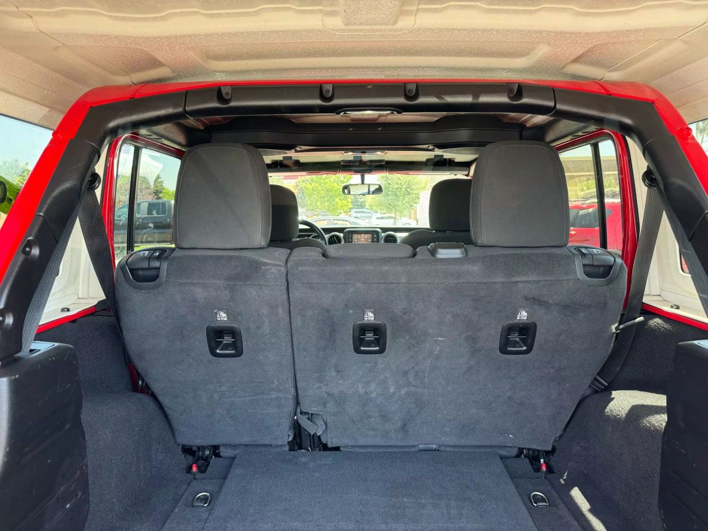 2020 Jeep Wrangler Unlimited Sport S photo 12