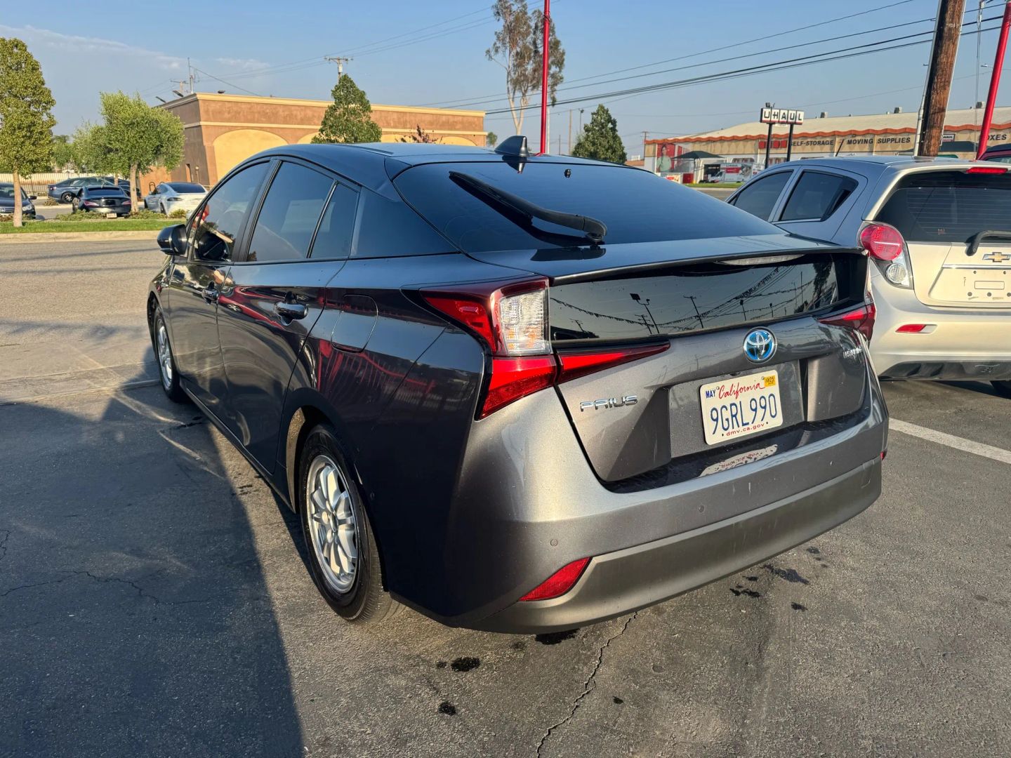 2021 Toyota Prius LE - Photo 4