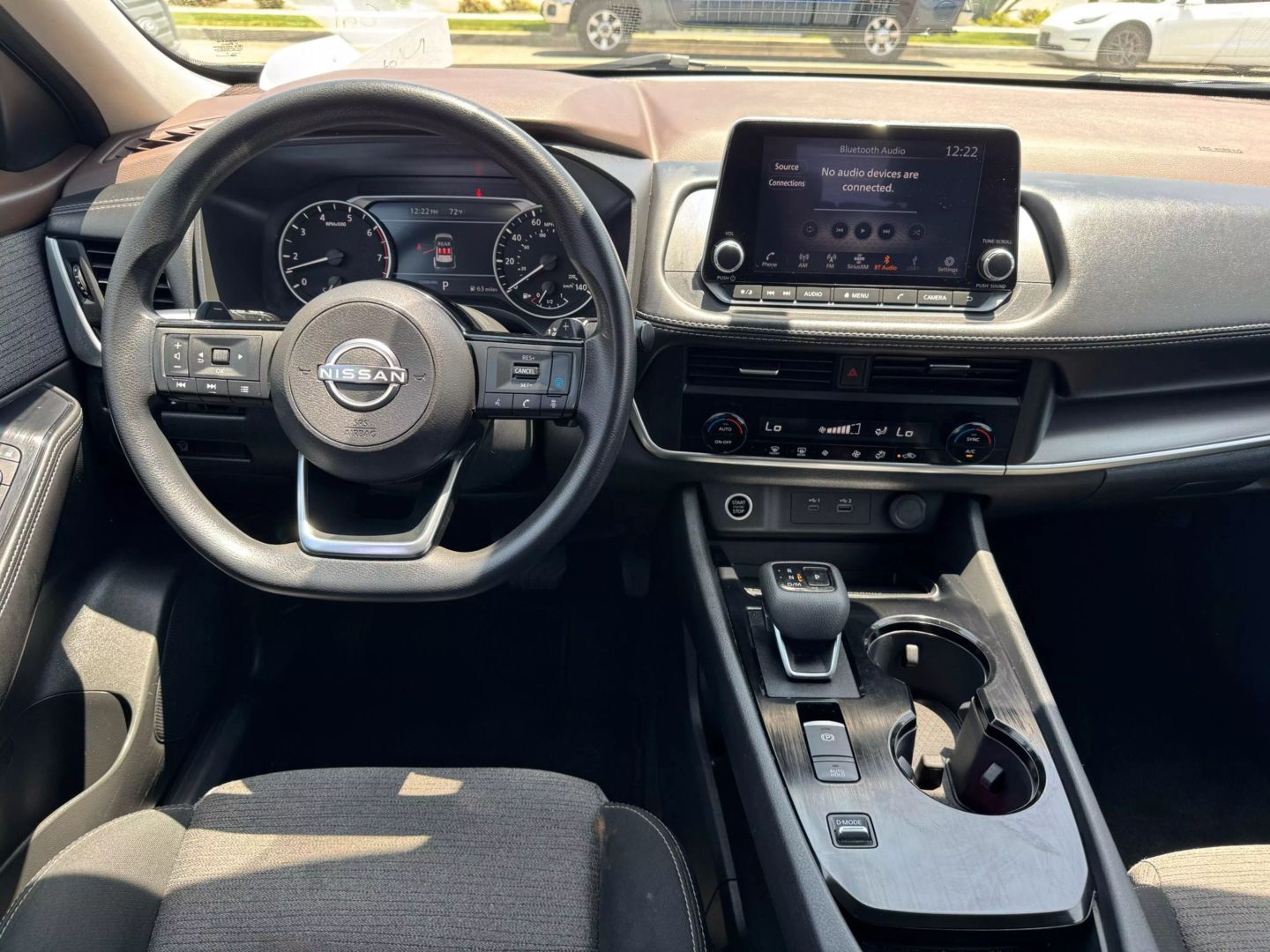 2023 Nissan Rogue SV photo 14