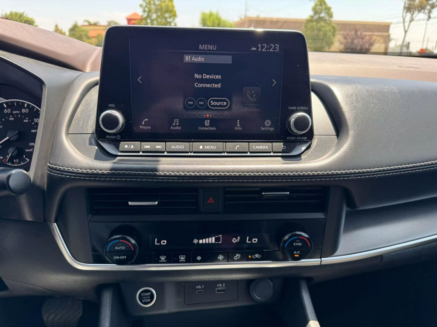 2023 Nissan Rogue SV photo 15