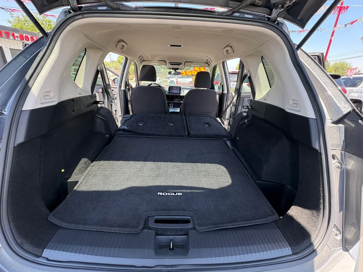 2023 Nissan Rogue SV - Photo 23