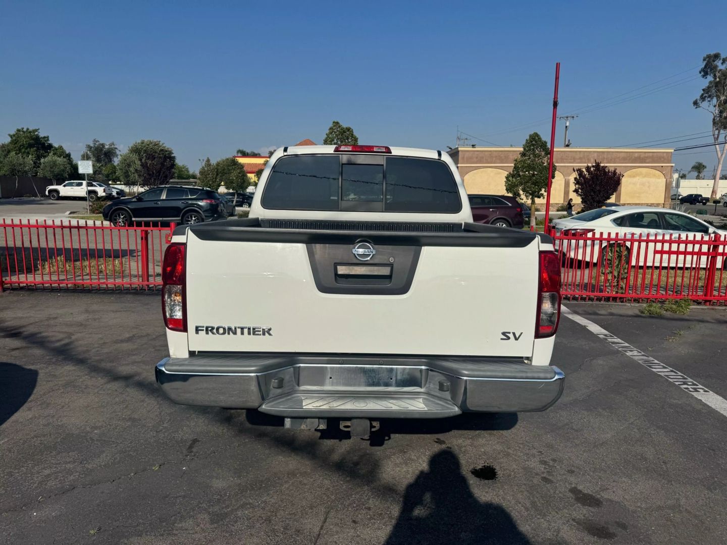 2019 Nissan Frontier SV photo 4