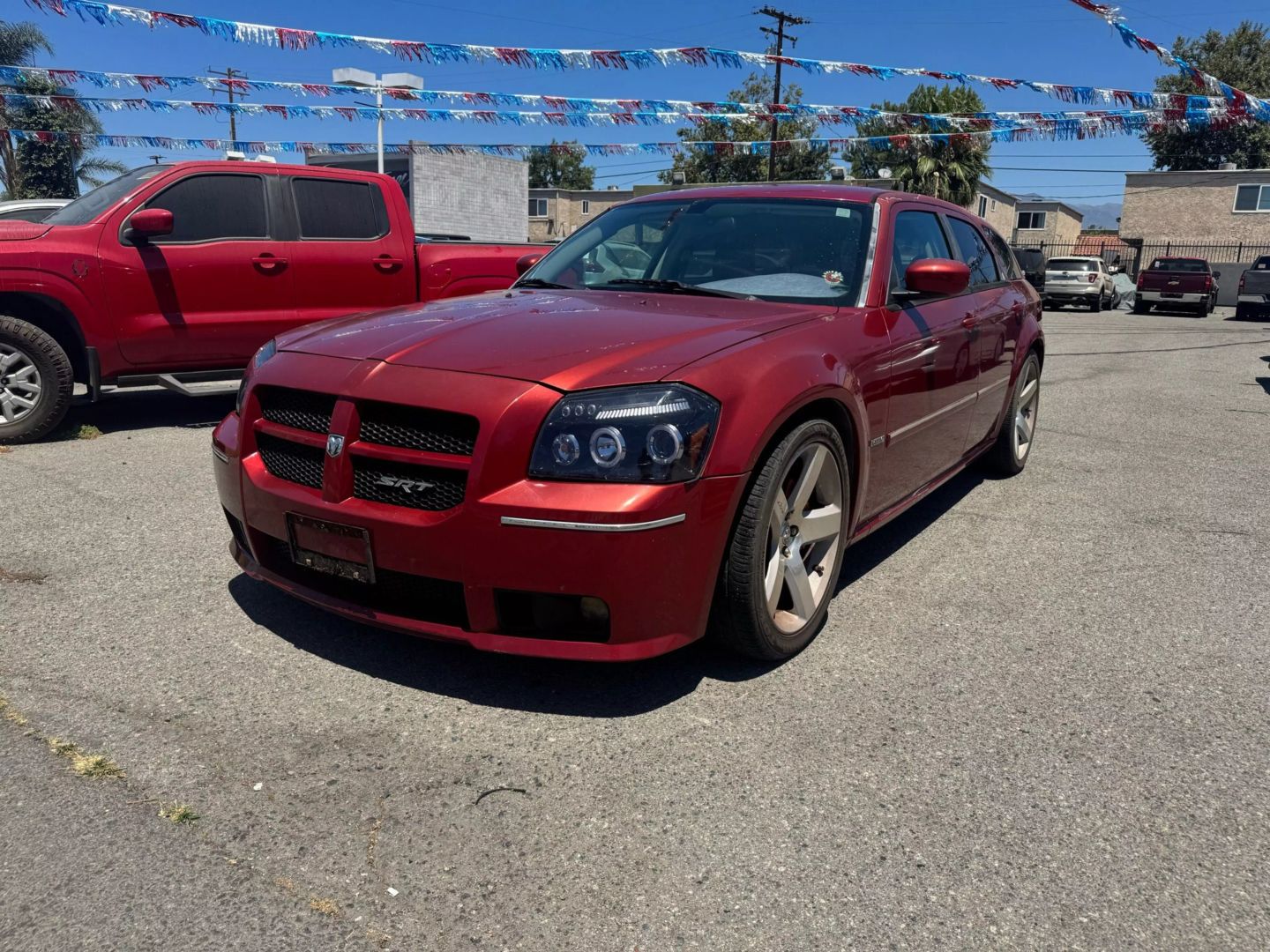 2006 Dodge Magnum SRT8 photo 2