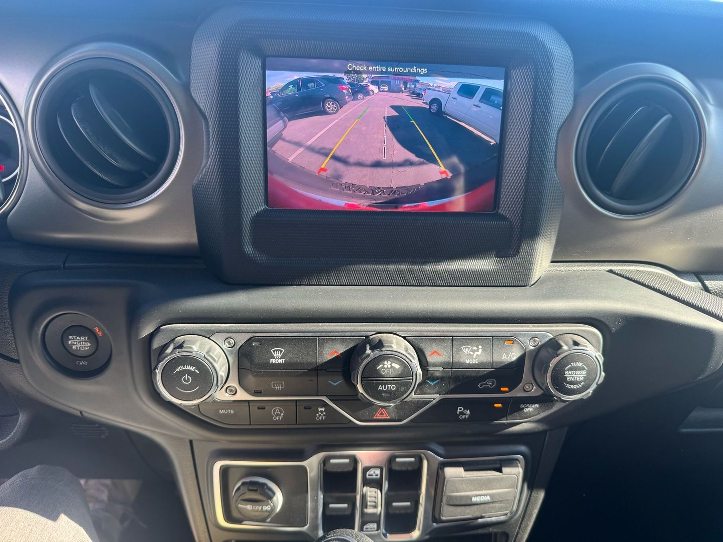 2021 Jeep Wrangler Unlimited Sport S photo 13