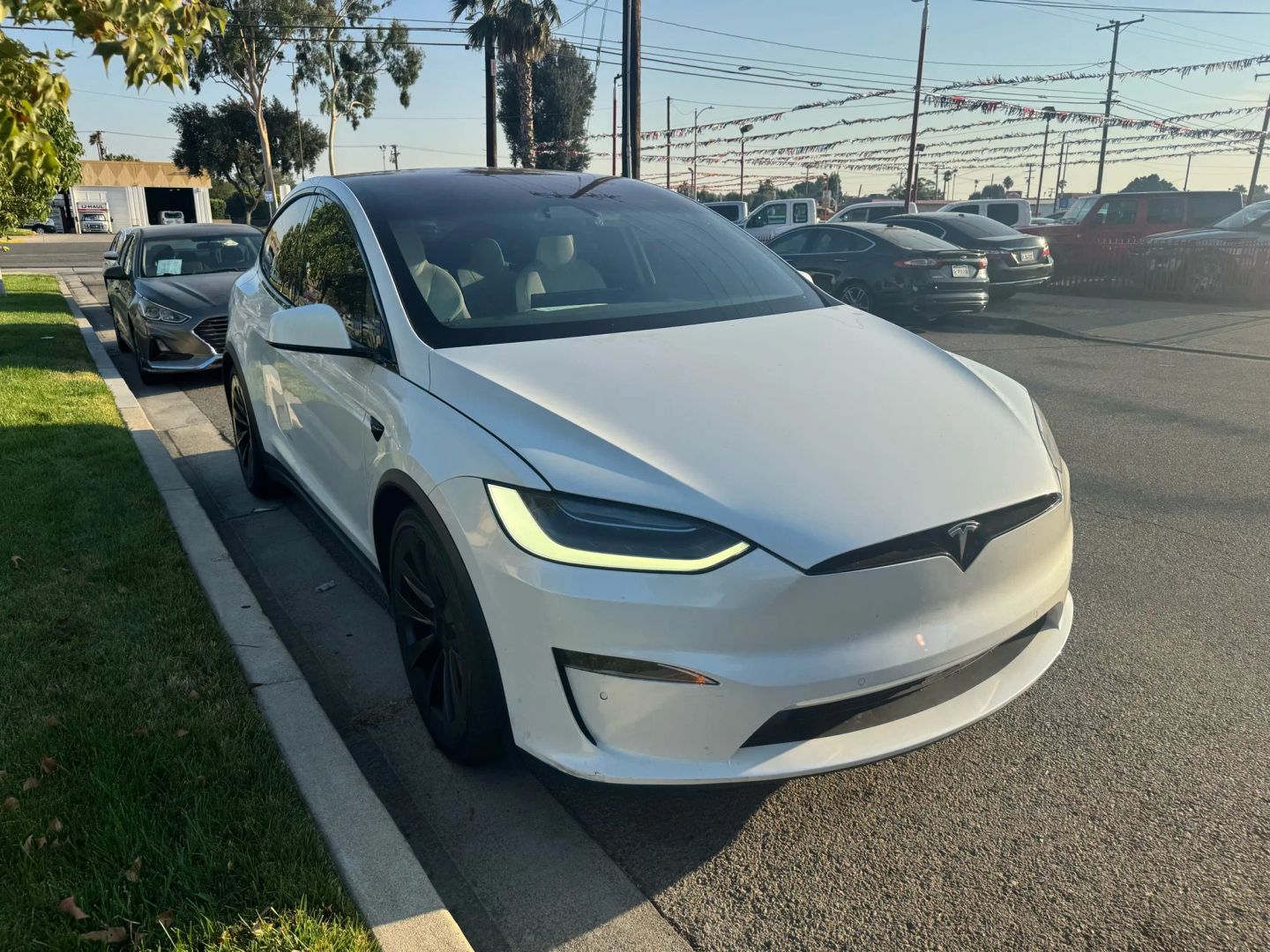 2022 Tesla Model X photo 4