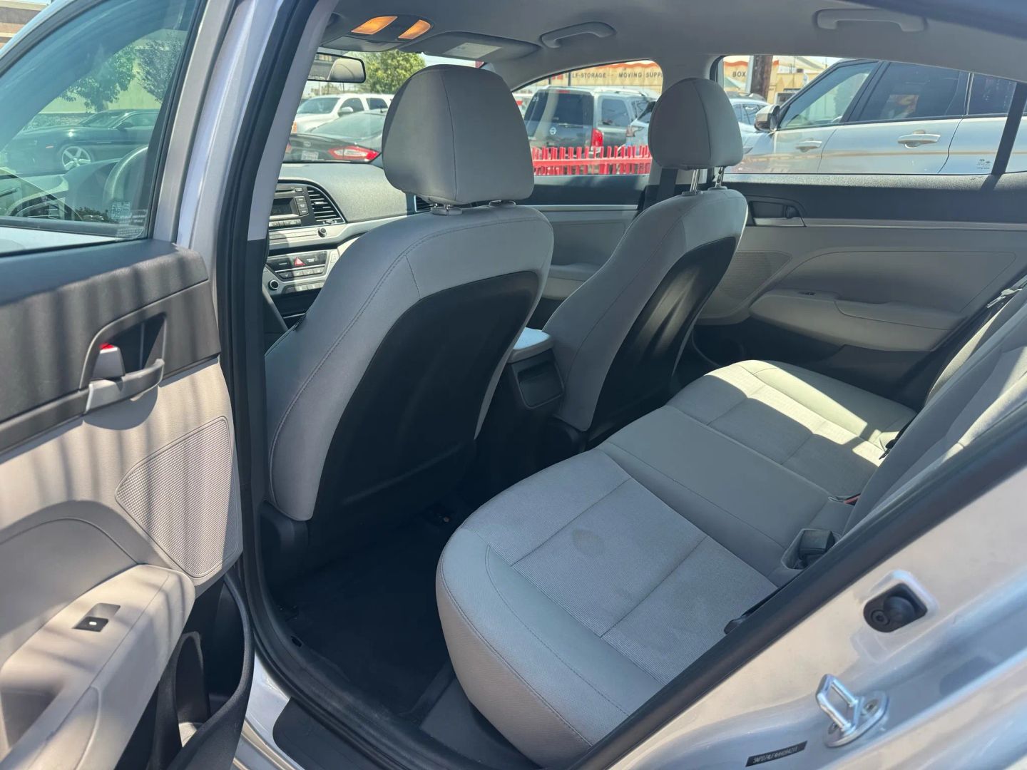 2017 Hyundai Elantra SE photo 11
