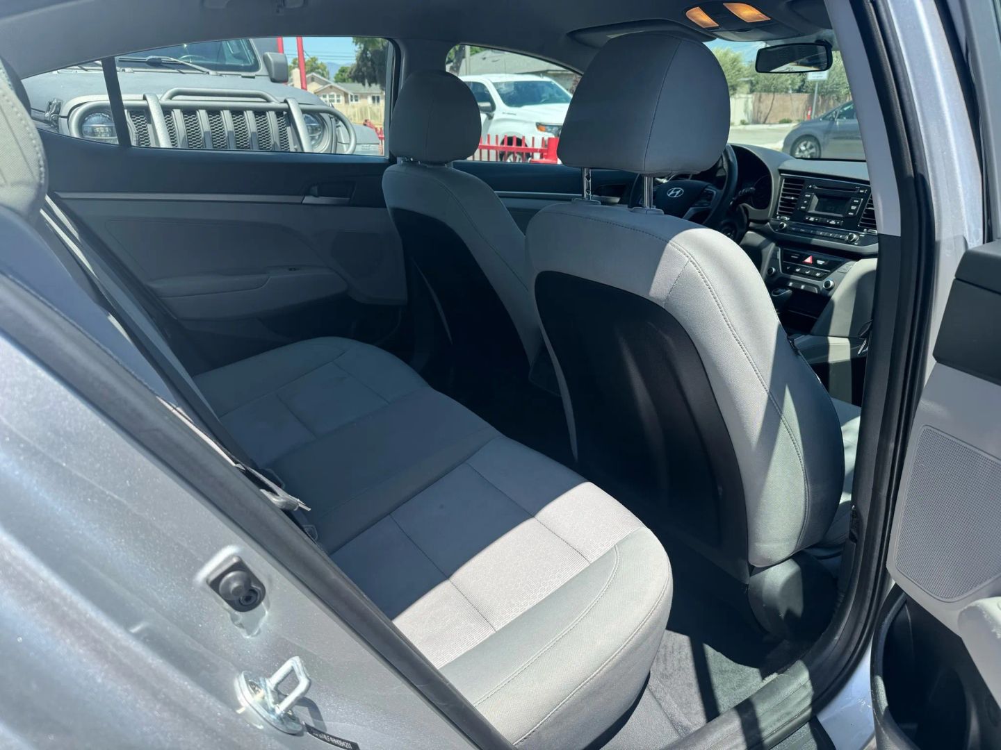 2017 Hyundai Elantra SE photo 12