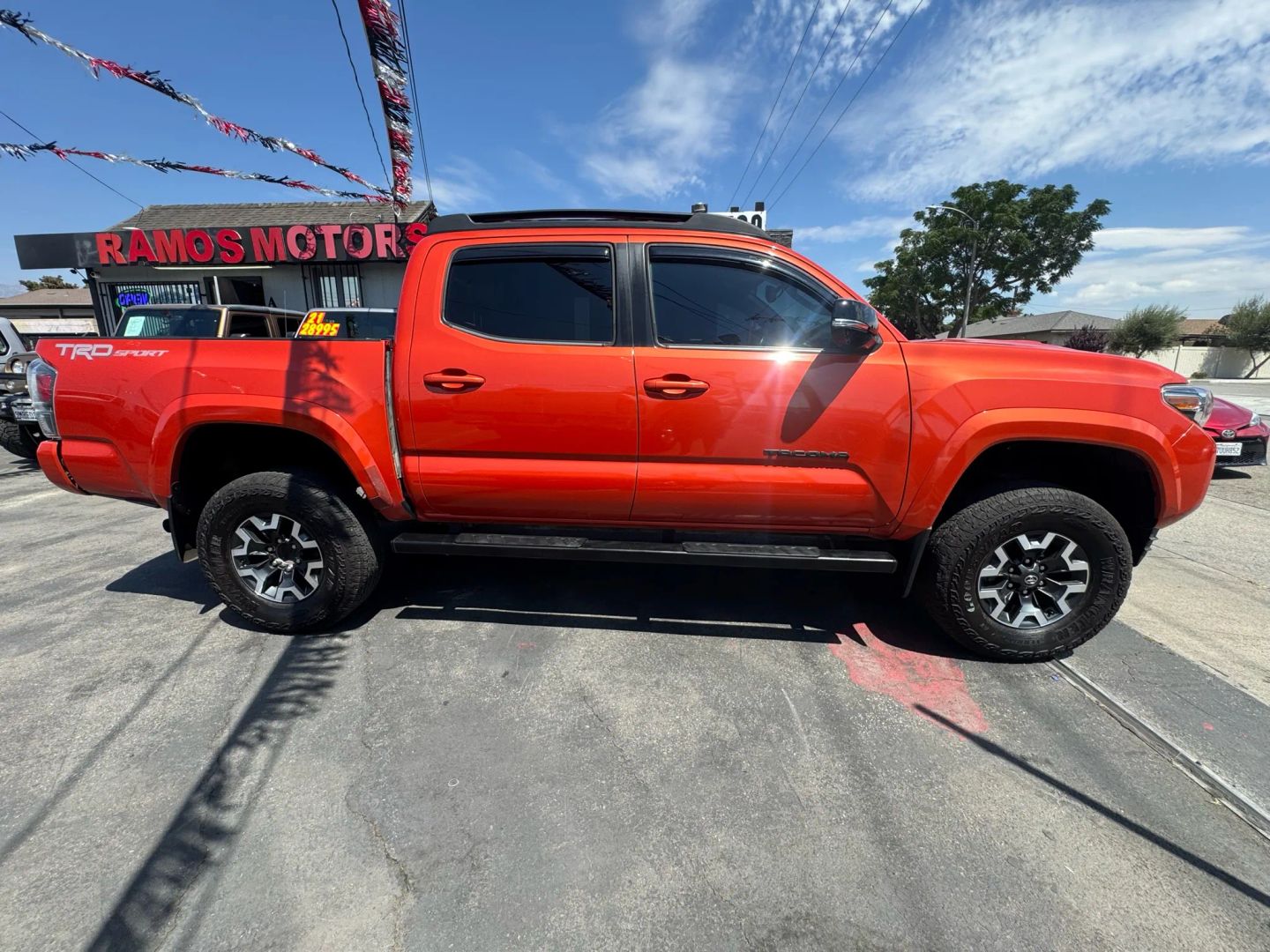 2016 Toyota Tacoma Double Cab V6 TRD photo 7