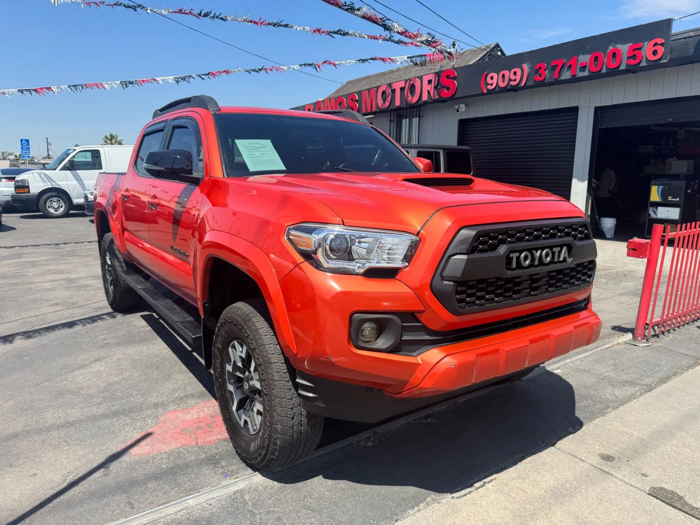 2016 Toyota Tacoma Double Cab V6 TRD photo 8