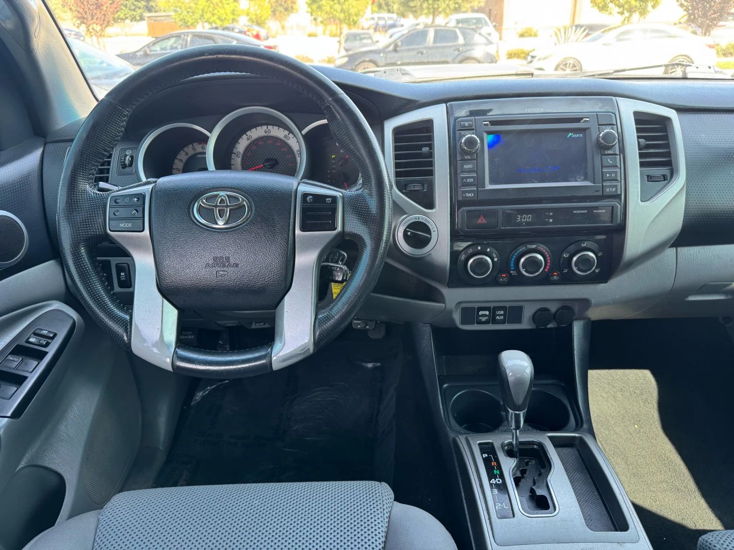 2013 Toyota Tacoma 4x4 Double Cab V6 photo 13