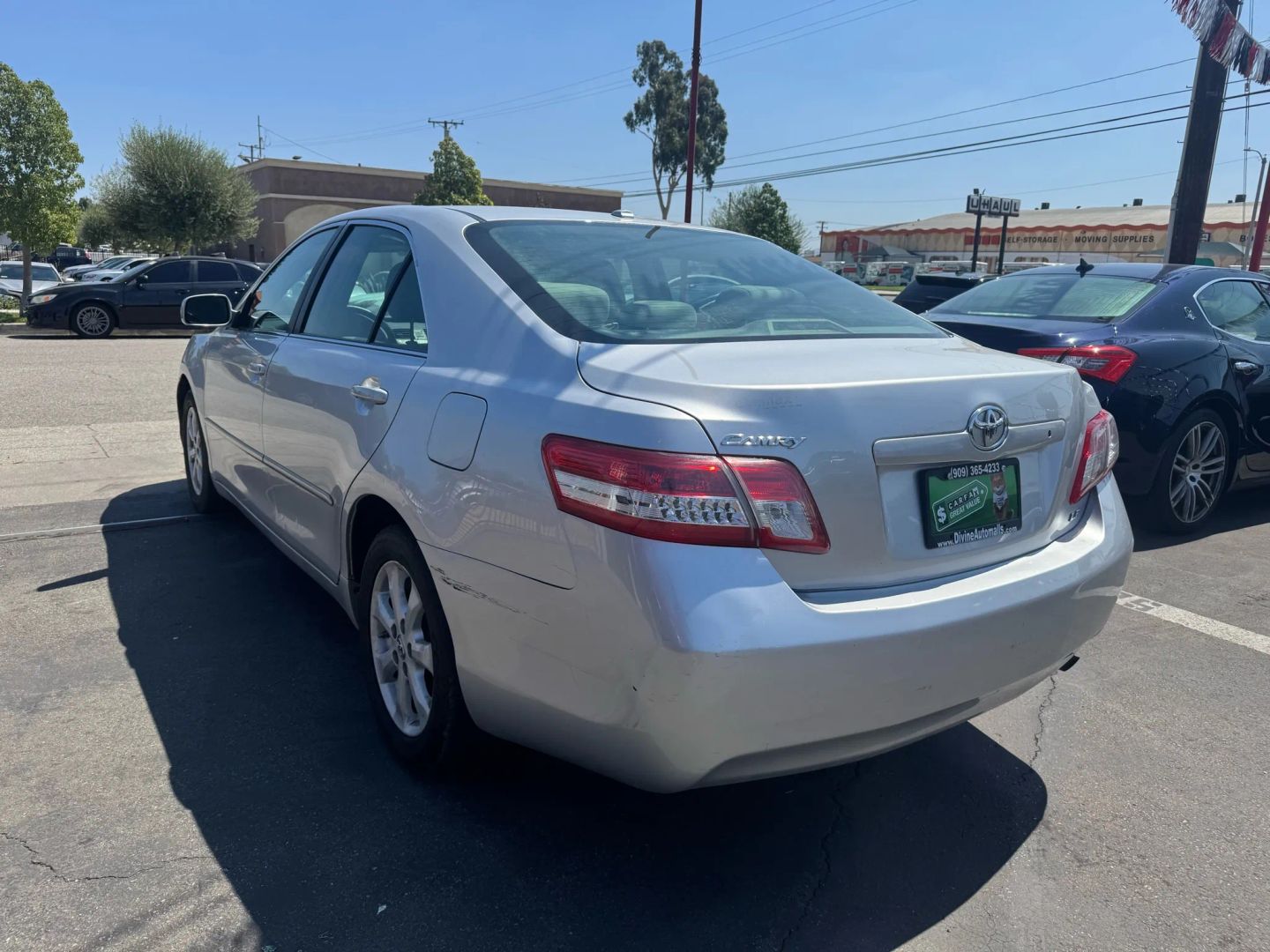 2011 Toyota Camry Base photo 2